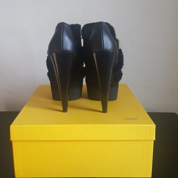 Fendi Women's Bootie - Picture 3 of 8